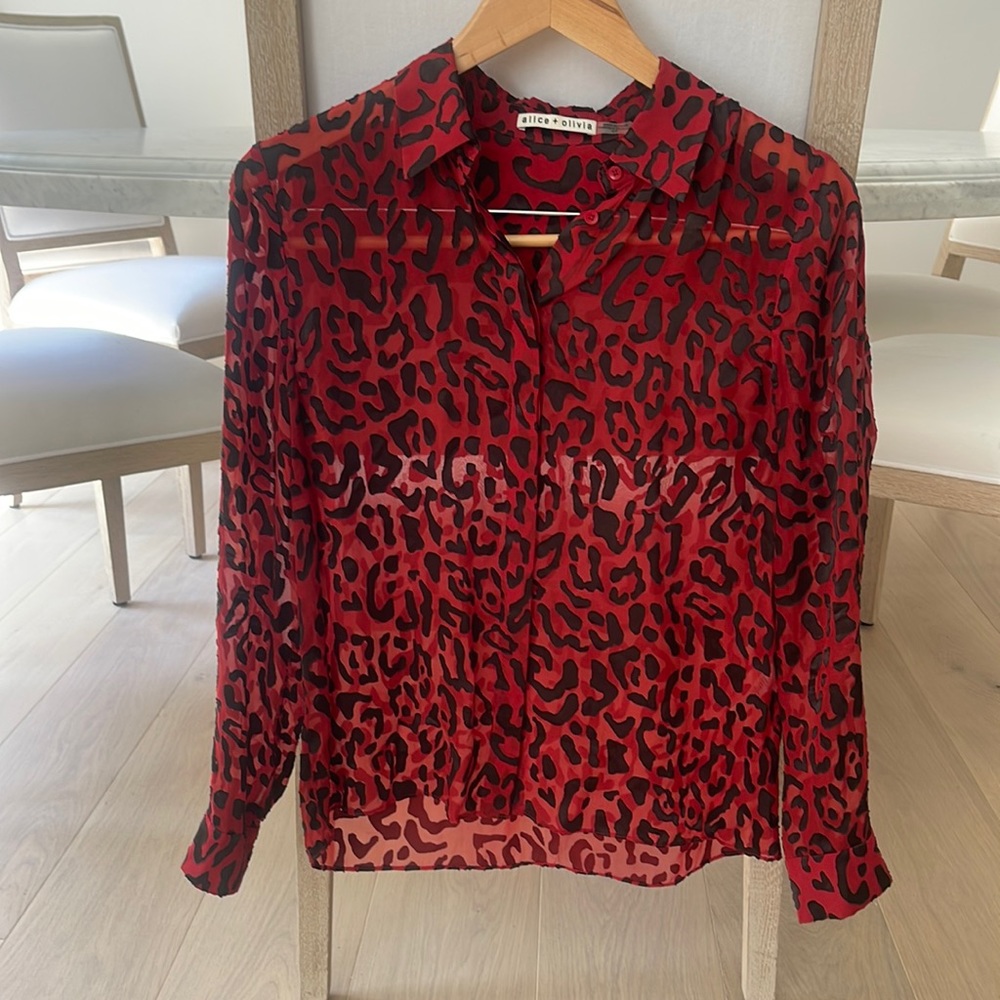 Alice and olivia sheer cheetah print blouse